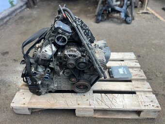 Bmw motor n43b20a Bmw e90, e60 - 2