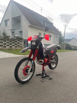 Yamaha DT 125LC - 2