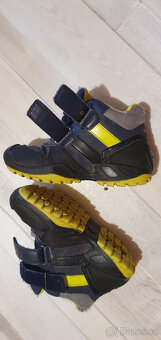 Kotníkové boty Geox EUR 29 US 11 Stélka 18,5 cm - 2