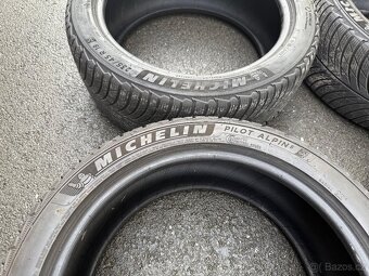 Zimní pneu 235/45R18 Michelin Alpin 5 - 2