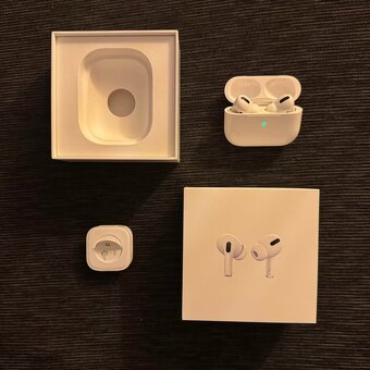 Apple AirPods Pro 1. generace - 2