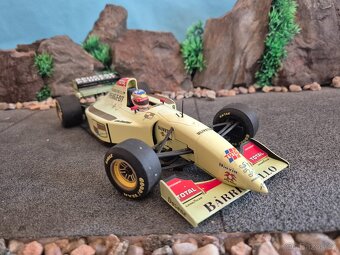 Prodám model formule F1 1:18 Jordan Peugeot - 2