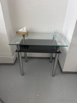 Skleněné stoly - 2