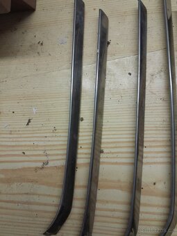 Lišty veterán - hezký stav - 2