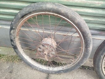 Kola moped stadion jawetta štíty rozeta komplet - 2