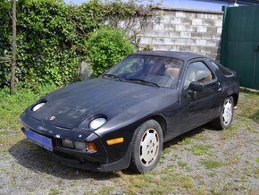 Porsche 928 4.5 V8 manuál - 2