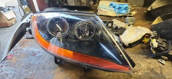 Prave predni svetlo bmw Z4 E85 E86 - 2