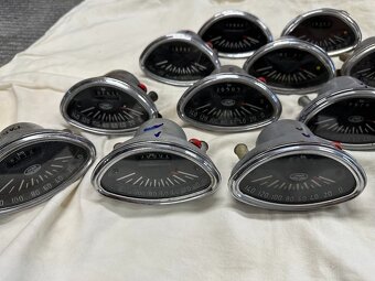 Predám TACHOMETR do 140km/h JAWA 250 350 panelka - 2