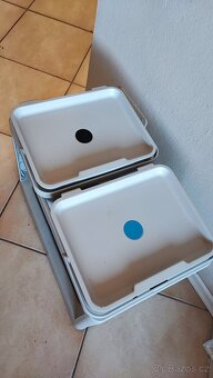 Prodám výsuvný koš IKEA HÅLLBAR (2× 10l) - 2