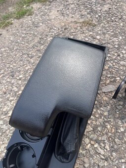 Bmw e46 loketní opěrka - 2