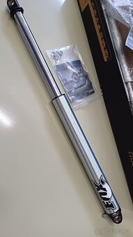 Fox 2.0 Air shock 12 - 2