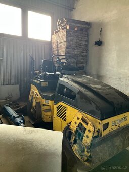Tandemový válec Bomag 120 - 2