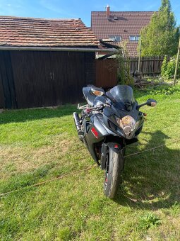 Suzuki GSX-R750 - 2