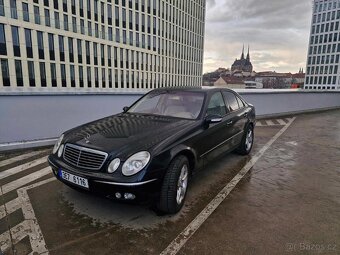 Mercedes-Benz E W211 - 2