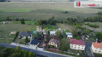 Prodej rodinného domu 4+1, s pozemkem 660 m2 - Vroutek - 2