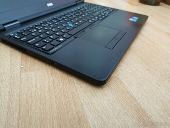 Dell Latitude E5550 FullHD - 2