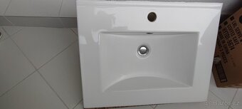 Prodám umyvadlo Plaza 60 cm - 2
