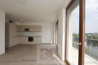 Pronájem bytu 3+kk, 72 m2 - Praha - Holešovice, ev.č. N08057 - 2