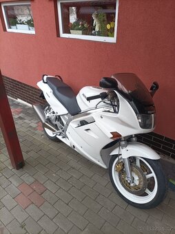 Prodám VFR 750 rc36 - 2