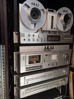 Sestava,AKAI - 2