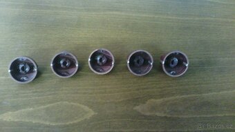 Ovladaci knofliky - 2