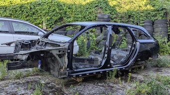 Vyřezove díly karoserie Audi A6 C7 4G - 2