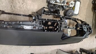 Airbagová sada Škoda fabia 4 s novou deskou - 2