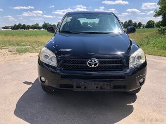 Toyota Rav4 2007 2.0i 4x4 automat - 2