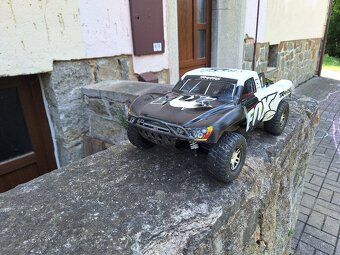 Traxxas Slash 4x4 - 2