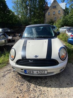 Mini Cooper ONE - 2