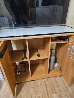 Akvárium 100x40x45cm (180l) včetně stolku Juwel - 2