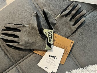 Leatt rukavice Moto 3.5 Lite Cactus - 2
