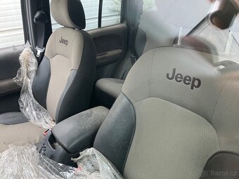 Jeep cherokee KJ - 2