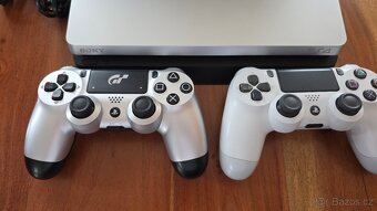 Sony PlayStation 4 Slim 1TB Grand Turismo SPORT edice - 2