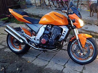 Kawasaki Z1000 - 2
