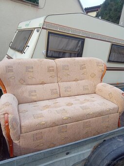 Prodám krásnou sedačku není rozkládací top stav jak nová - 2