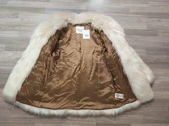 Dámský kožich značky Gant - 2