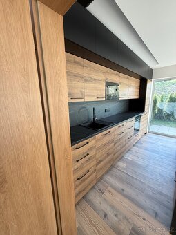 BYT-TOP EXLUZIVNÍ 3+KK+zahrada věž A 150,2 m2 - 2