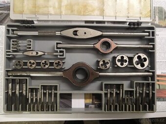 P: sada závitníků narex M1 - 2