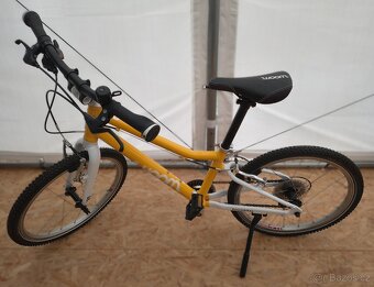 Prodám kolo Woom 4 (20") žluté - 2