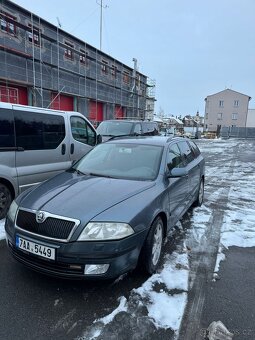 Škoda Octavia - 2