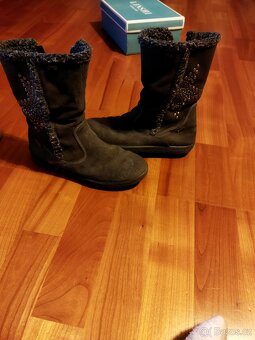 Dívčí zimní kozačky vel. 34 - 2