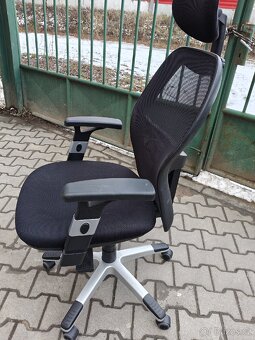 Kancelářská židle - 2