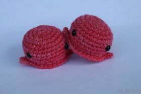 Háčkované velryby - 2