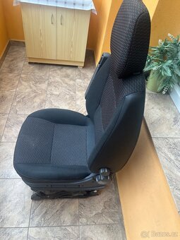 Sedadlo řidiče - 2