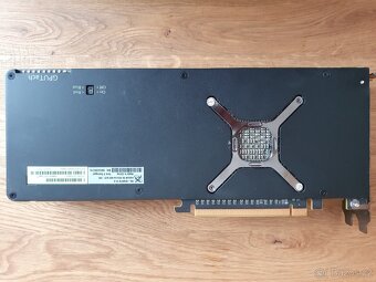 AMD Radeon RX Vega 64 8GB - 2