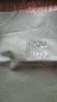 Protichemické obleky-2 kusy - 2