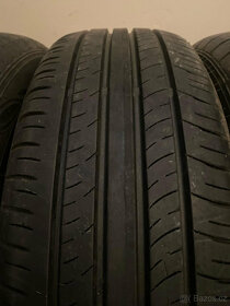 Prodám 4ks letních pneu Dunlop Ensave 215/60/17 - 2