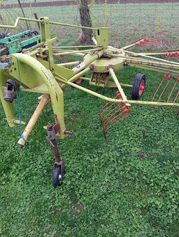 Shrnovač nahrabovač sena CLAAS - 2