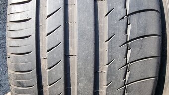 Letní pneu 235/35/19 Michelin - 2
